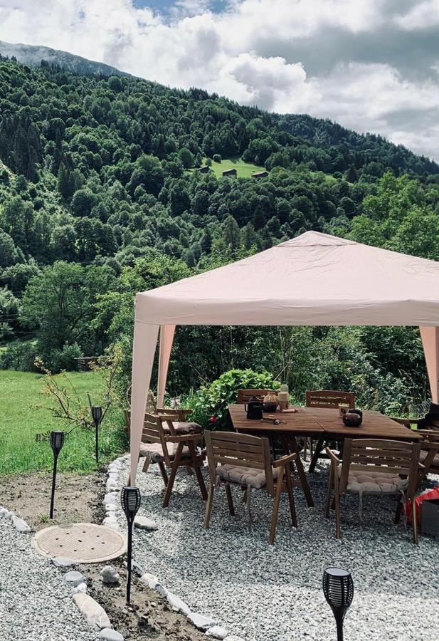 Casa Pasch - Boutique Bed And Breakfast In Cumpadials Sumvitg Εξωτερικό φωτογραφία