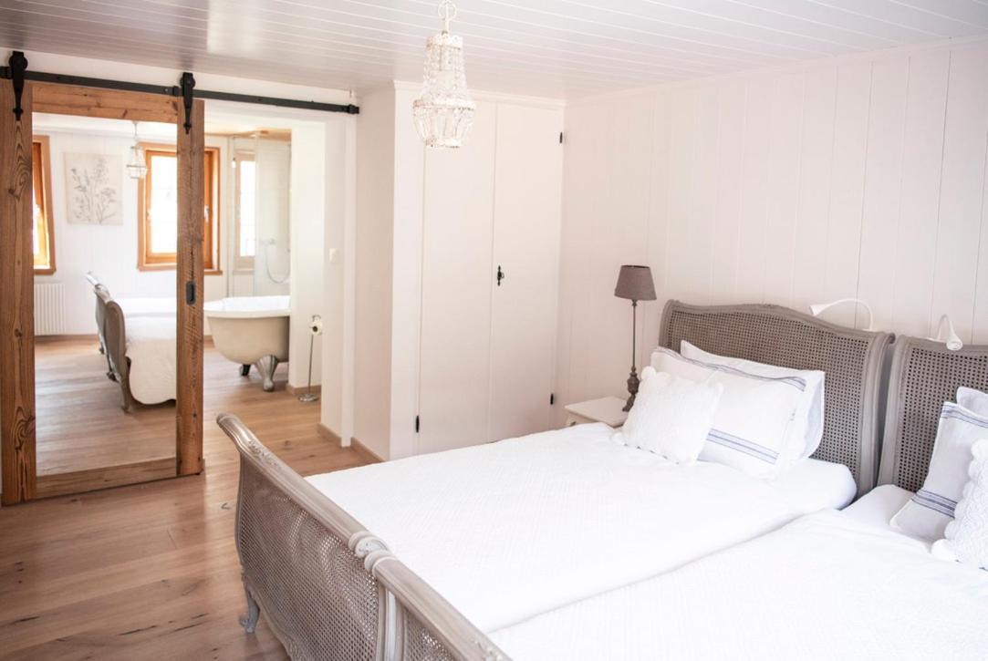 Casa Pasch - Boutique Bed And Breakfast In Cumpadials Sumvitg Εξωτερικό φωτογραφία