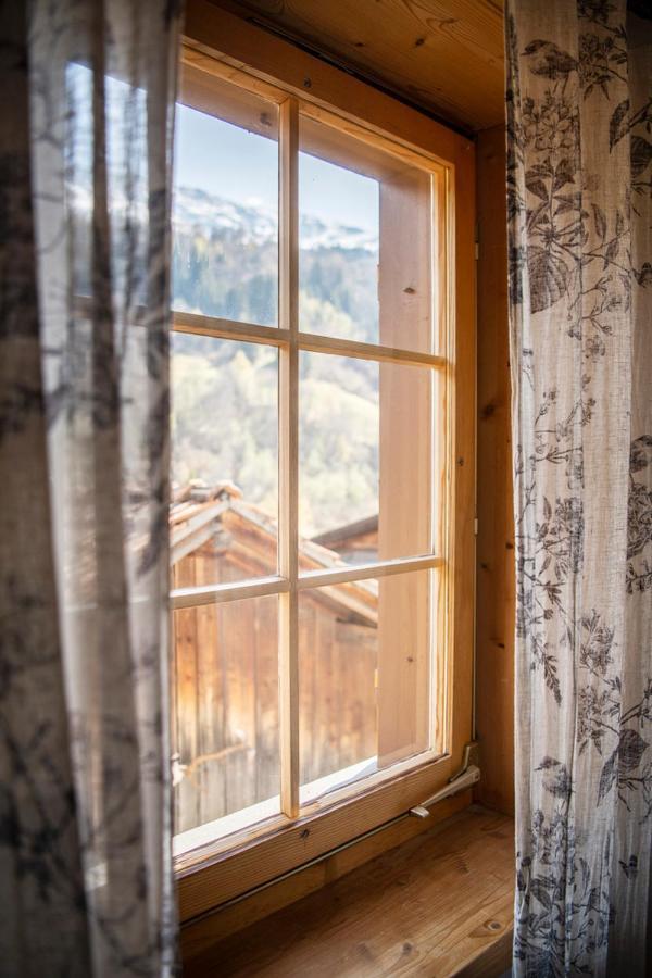Casa Pasch - Boutique Bed And Breakfast In Cumpadials Sumvitg Εξωτερικό φωτογραφία