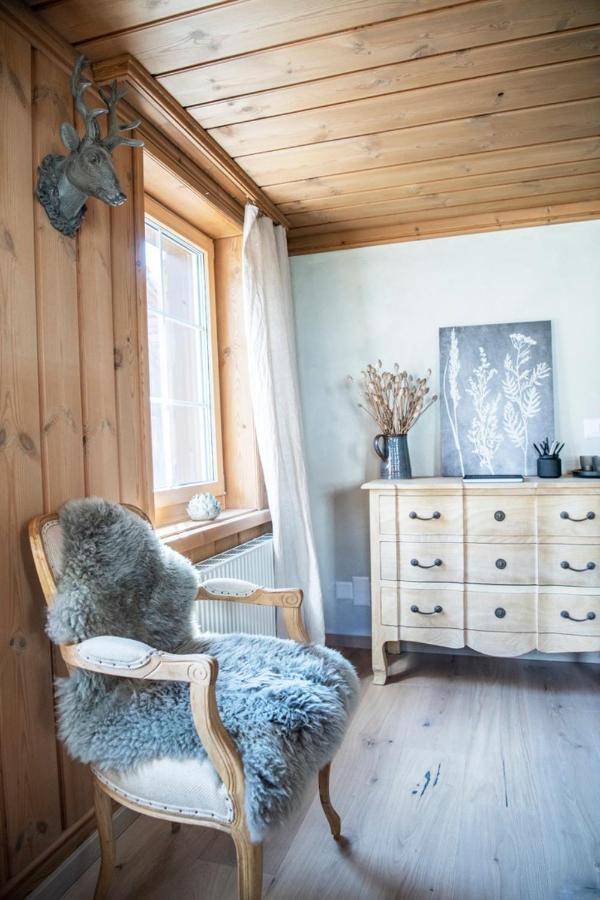 Casa Pasch - Boutique Bed And Breakfast In Cumpadials Sumvitg Εξωτερικό φωτογραφία